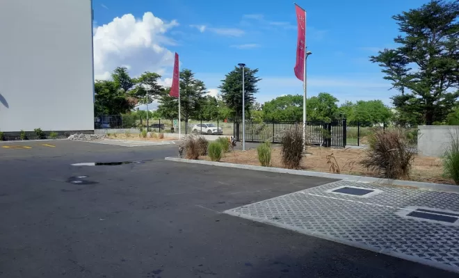 Entrepôt logistique Voltaire, au Port, Saint-André, SENA