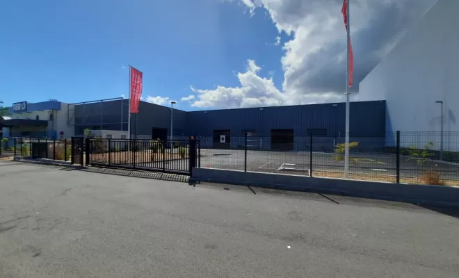 Entrepôt logistique Voltaire, au Port, Saint-André, SENA